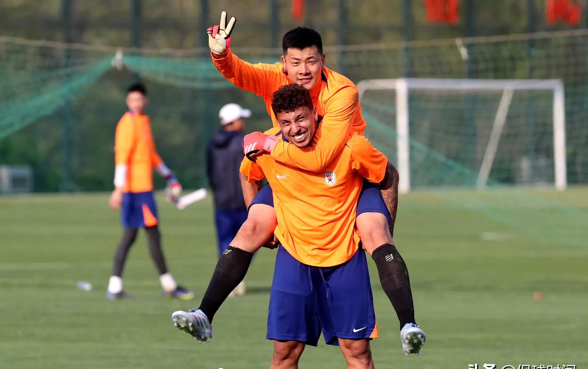 开云官方在线入口-今晚欧篮联焦点战，北京国安内部沟通，信心回归，身体对抗强度拉满-开云官方在线入口